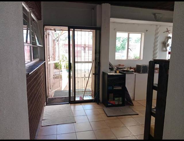 4 BEDROOM HOUSE FOR SALE IN VANDERBIJLPARK CE 3